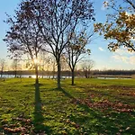 Lakeside Modern Minimalist Freeparking Apartman Järvenpää